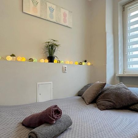 Pineapple Room กดัญสก์ ภายนอก รูปภาพ