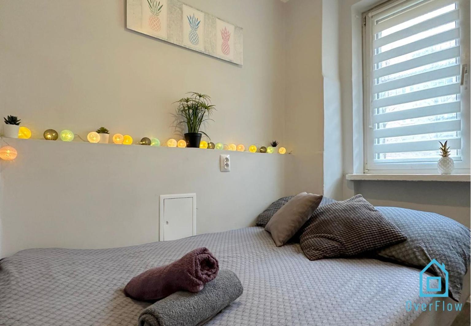 Pineapple Room กดัญสก์ ภายนอก รูปภาพ